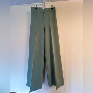 Aritzia Sage Green Pants Size S
